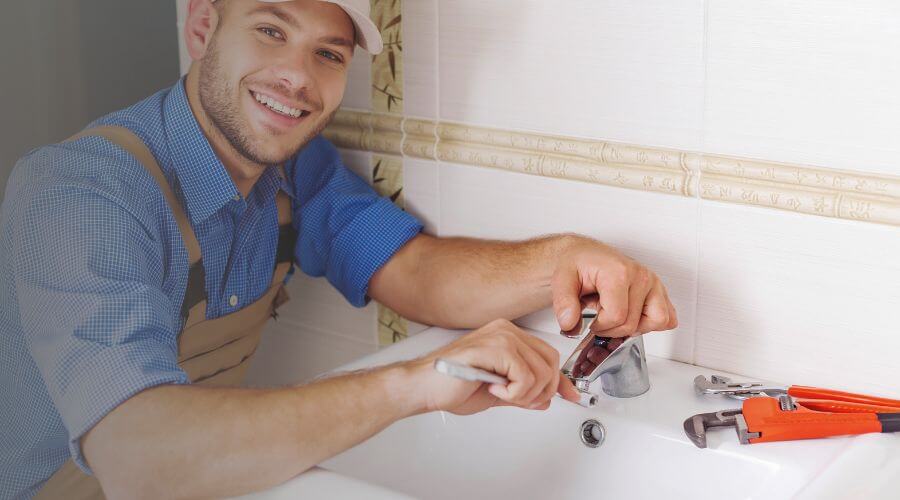 Expert burst pipe repair services in Ardmore, AL